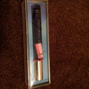 Victoria secret very sexy now roller ball